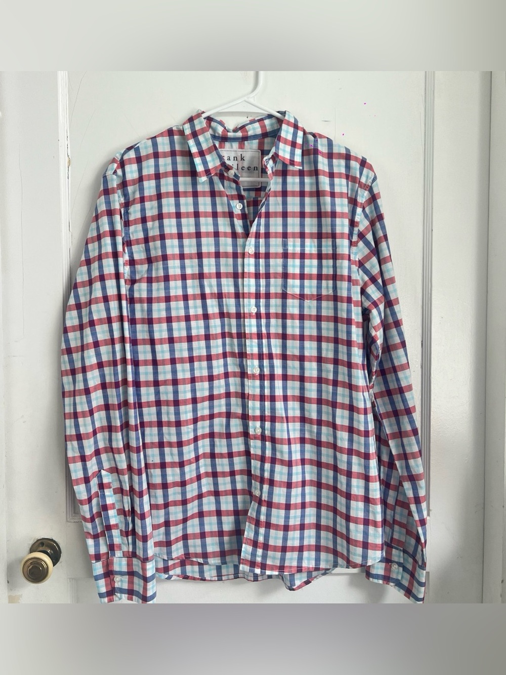 Frank & Eileen Luke Plaid
Button Shirt Cotton Red/Blue
$225 Size M